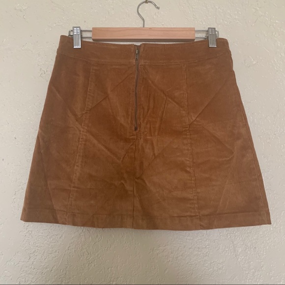 re:named Dresses & Skirts - NWT! ReNamed Honey Corduroy Skirt